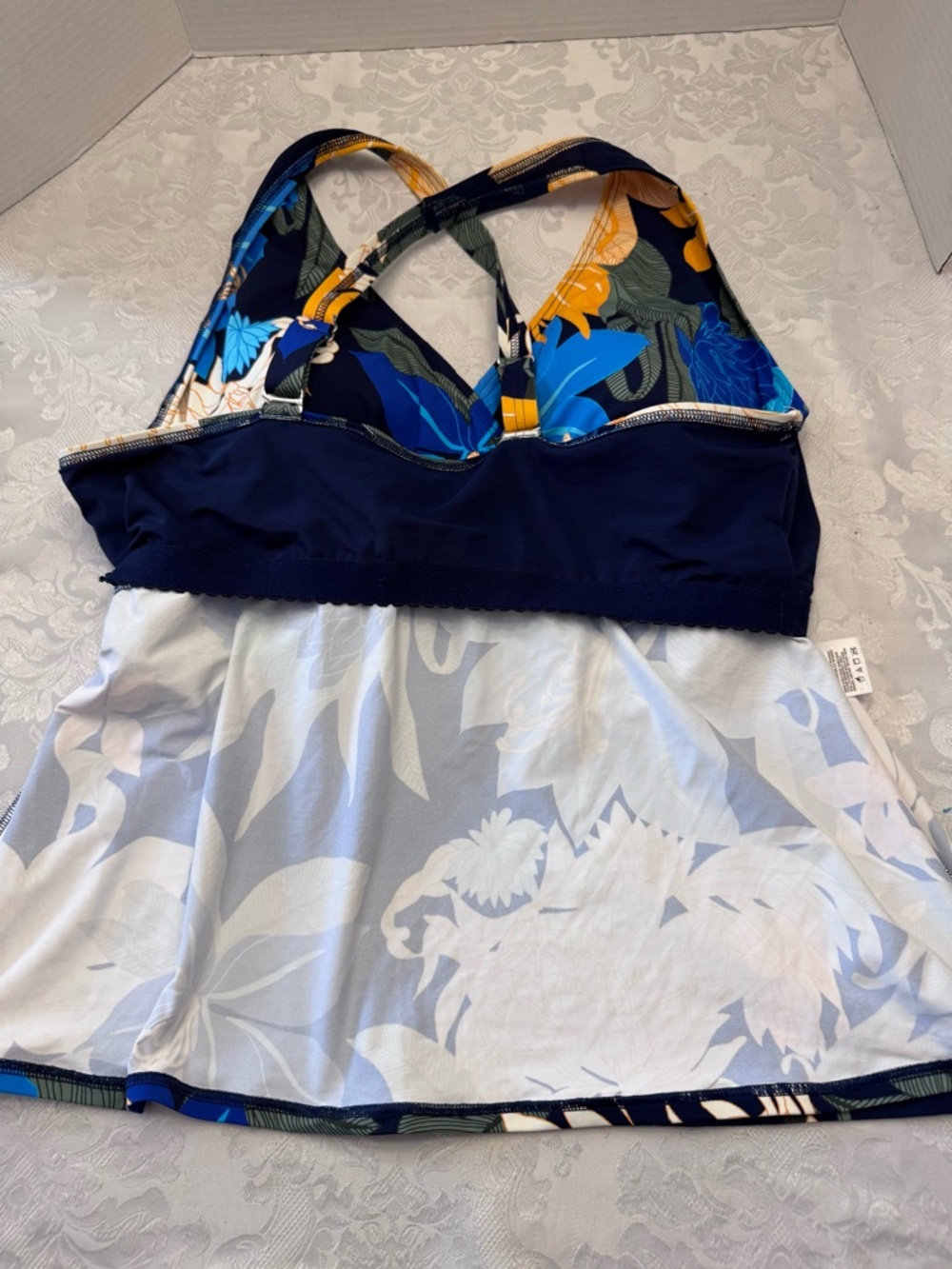 Lands’ End Wrap Style Tankini Top Crisscross Straps Plus 2X 20W-22W Navy Floral - Picture 10 of 10